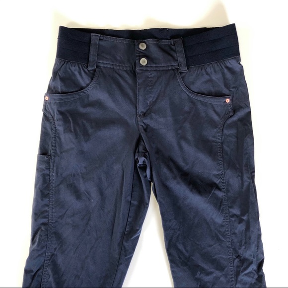 Title nine Pants - Title Nine Clamber Capri Navy Blue Hiking Pants